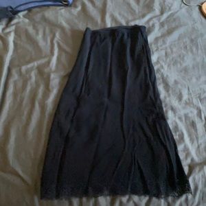Stretchy midi skirt